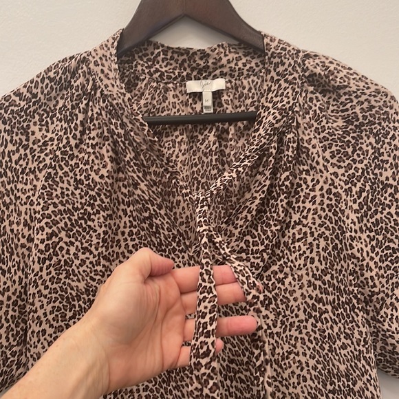 Joie Leopard print short sleeve blouse, Medium - Picture 6 of 6